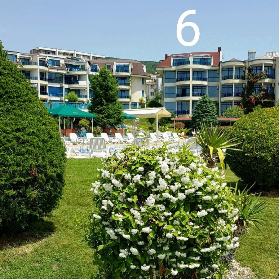 Riviera Complex 6 Hotel Sveti Vlas Eksteriør billede