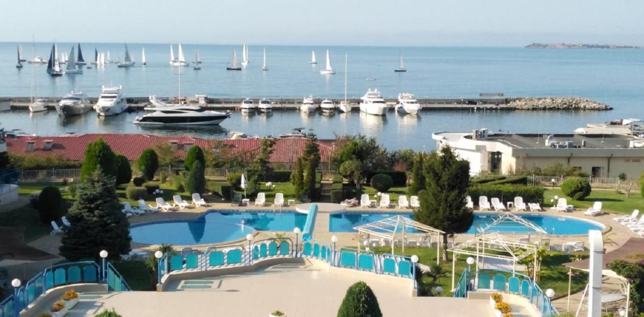Riviera Complex 6 Hotel Sveti Vlas Eksteriør billede